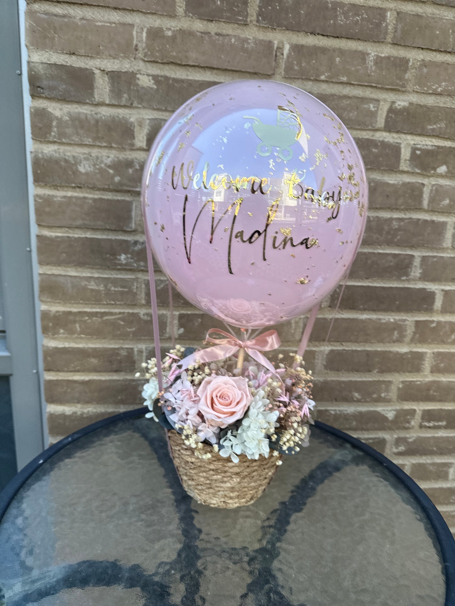 Preserved Flower Basket with Balloon